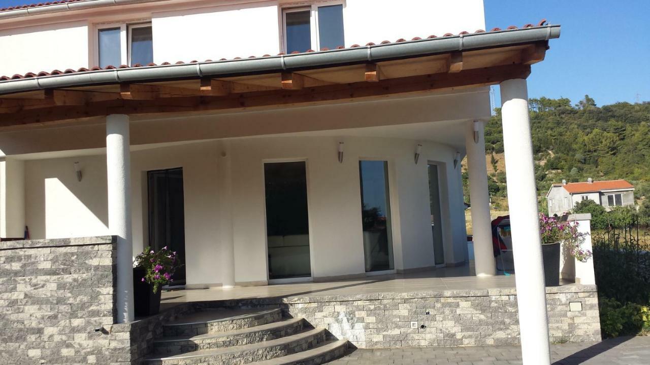 Nina Villa Раб Экстерьер фото